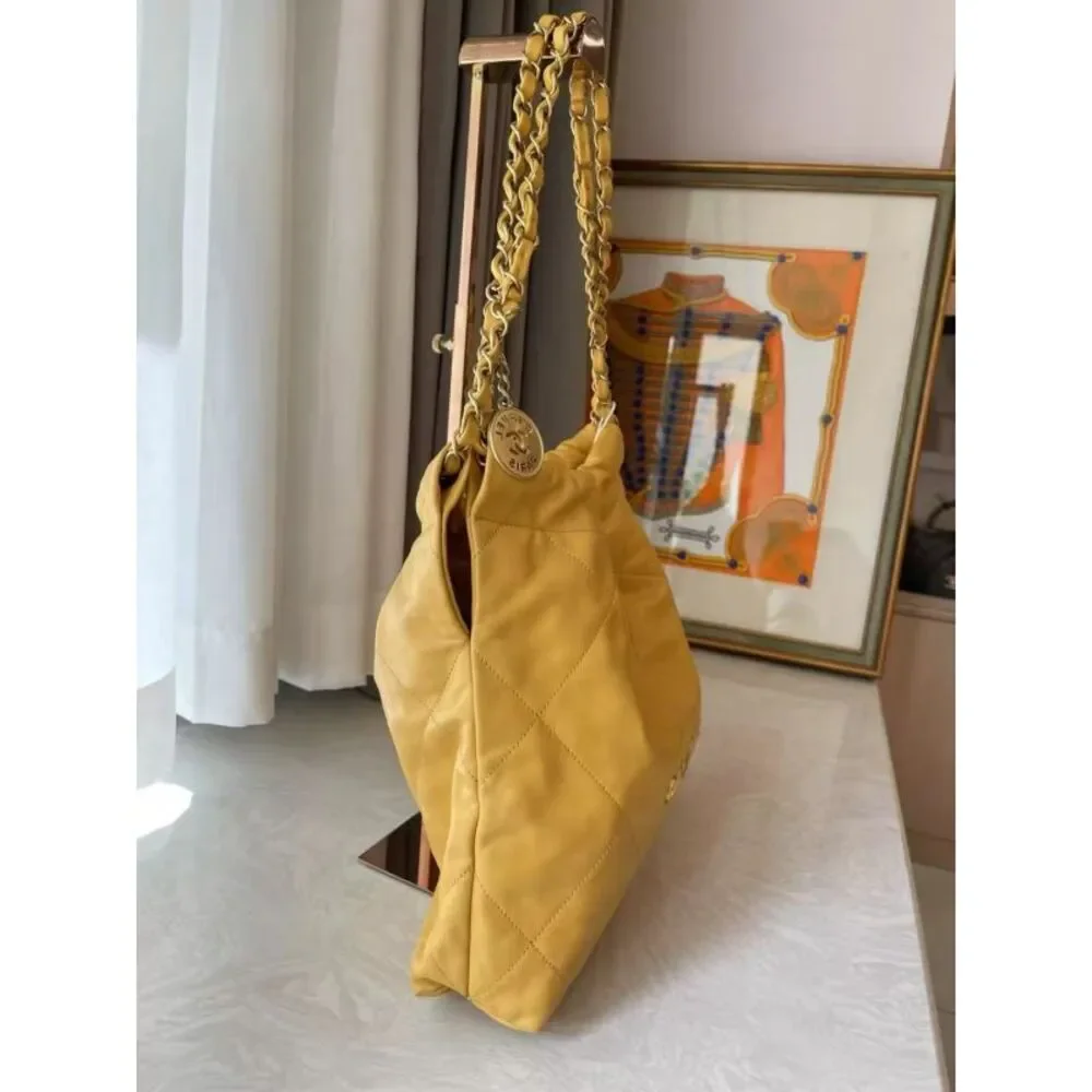 Chanel Women Pre-Loved Bag Very Good Condition